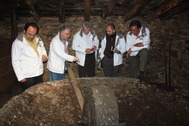 Socios de Olearum en el Lagar de Eras. Foto: P.L